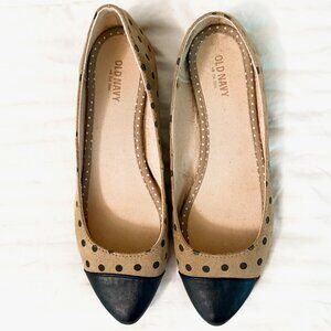Old Navy Cap Toe Flats Camel with Black Polka Dots Size 8